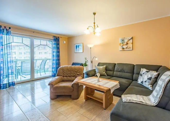 With 2 Bedrooms *